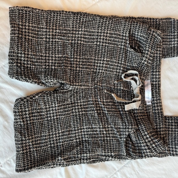The Porter Collective Houndstooth Pants - Size M - Picture 6 of 6